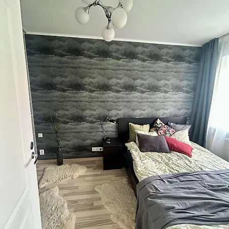 Apartamento Your Place In - Newly Renovated! *