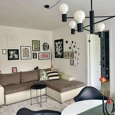 Your Place In - Newly Renovated! Apartamento *